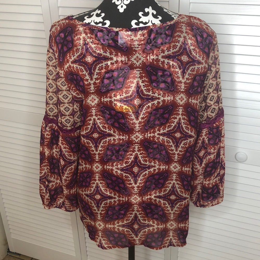 Bila Sheer Lace Fuschia Peasant Blouse Large NWT - Picture 4 of 7